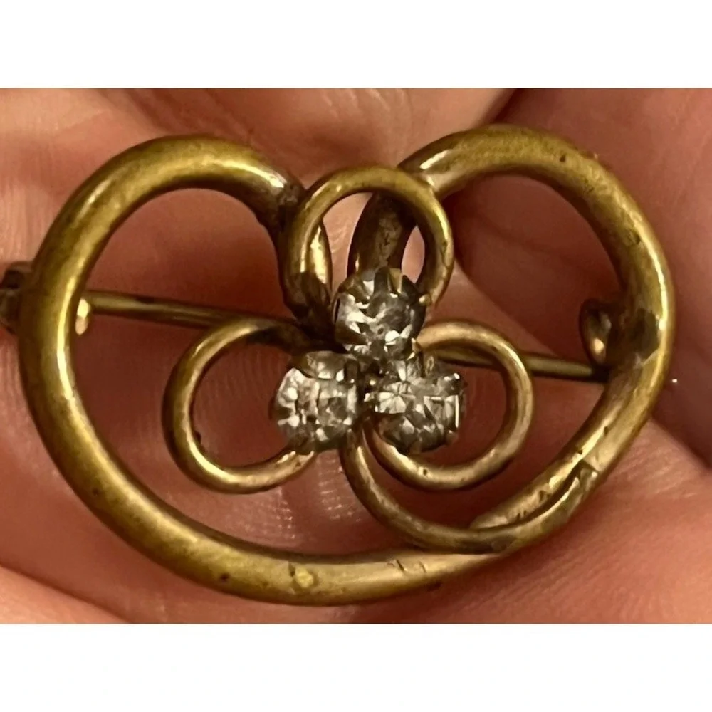 Vintage Gold Tone Rhinestone Pretzel Design Brooch‎ Ornate